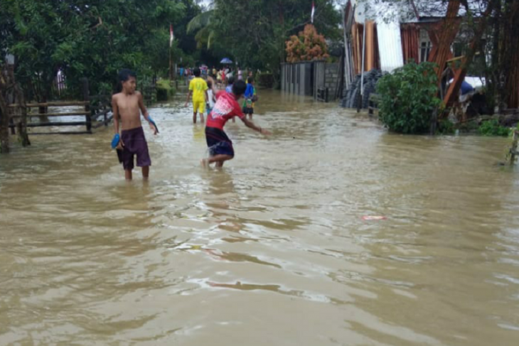 BPBD : Ratusan rumah penduduk di Pulau Seram terendam banjir