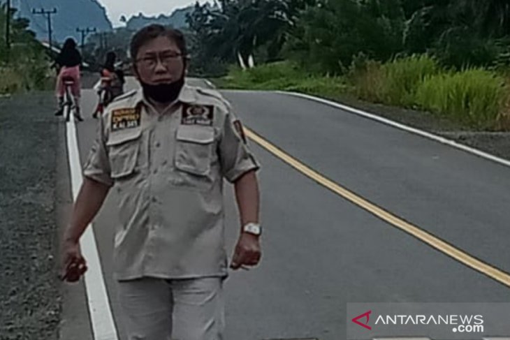 Anggota DPRD Kalsel H Zanie Lelang Sepatu Louis Vuitton, Uangnya untuk  Bangun Musala di Sungai Tabuk - Kalimantan Live