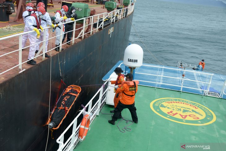 Basarnas evakuasi jenazah ABK Tanker di perairan Aceh