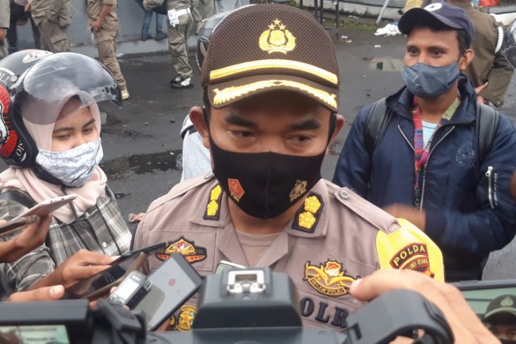 Polda Malut pulangkan 10 tersangka pelaku unjuk rasa di Ternate