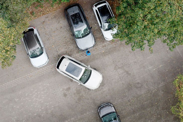 VW kenalkan parkir otomatis via smartphone di SUV Touareg 1