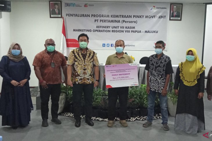 Pertamina RU VII salurkan Rp1,175 miliar bantu modal usaha UMKM wilayah Sorong