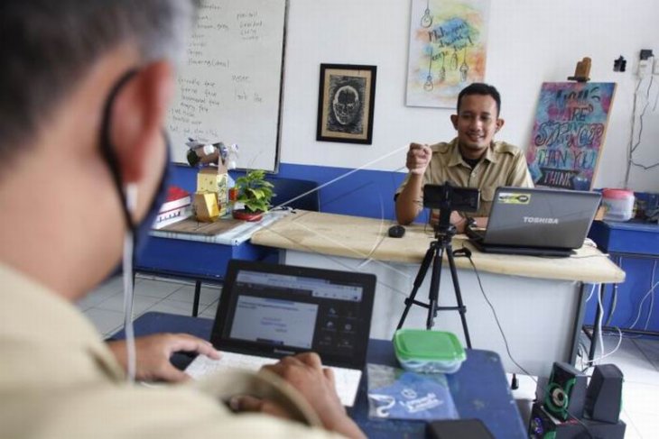 Masa pengenalan lingkungan sekolah secara daring