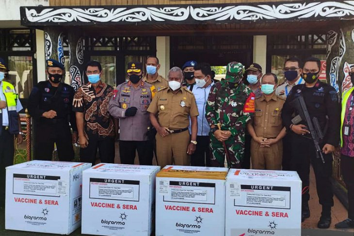 Vaksin COVID-19 untuk Papua Barat tiba di Manokwari