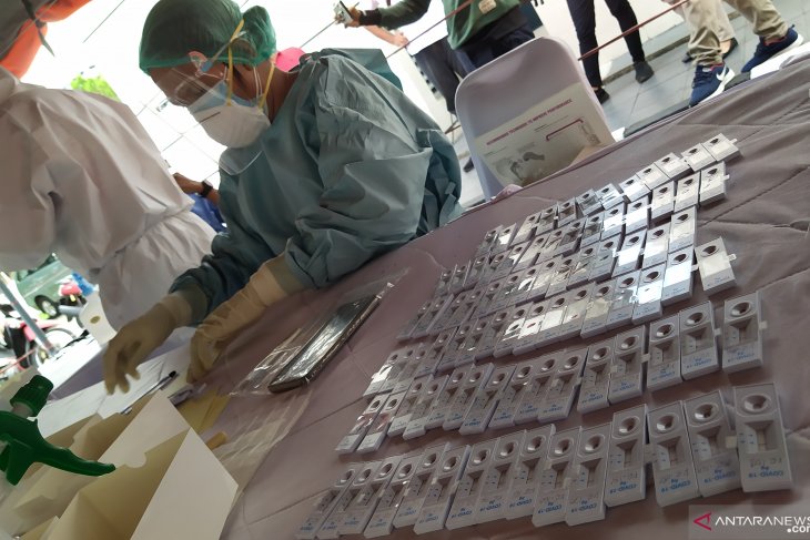 Puluhan ASN Pemprov Maluku positif terinfeksi virus corona