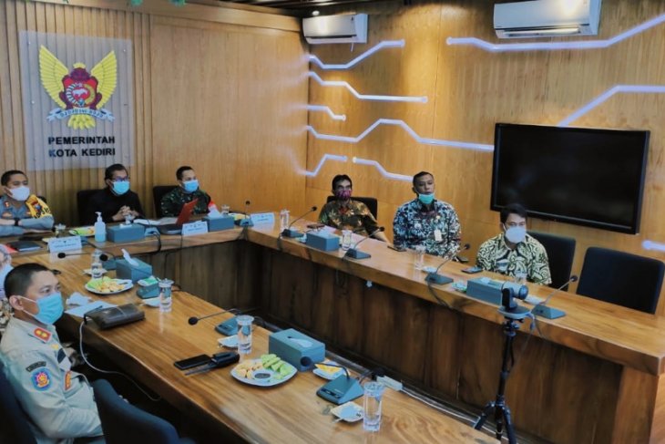 Website Resmi Pemerintah Kota Kediri Website Resmi Pemerintah Kota Kediri