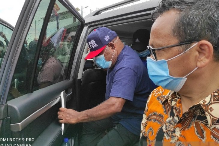 PNG deportasi Gubernur Papua setelah masuk secara ilegal