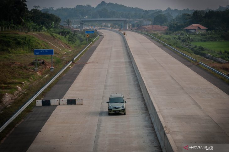 Progres proyek pembangunan jalan tol Serang – Panimbang