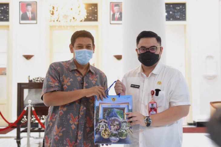 Wali Kota dan Bupati Kediri sepakat kolaborasi pengembangan daerah