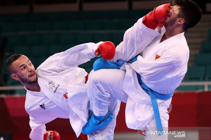 Menang telak 5-0, karateka Prancis Steven Da Costa rebut medali emas Olimpiade Tokyo