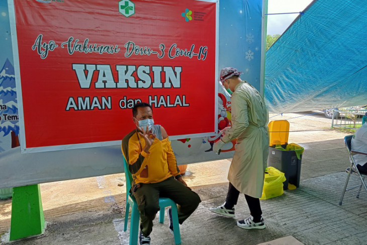 300 tenaga kesehatan RSUD Sele be Solu Kota Sorong ikuti vaksinasi dosis ketiga