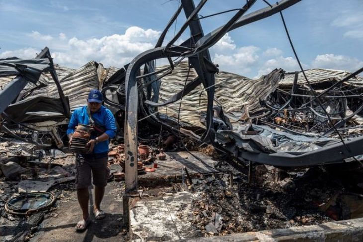 Kondisi tempat relokasi Pasar Johar usai kebakaran