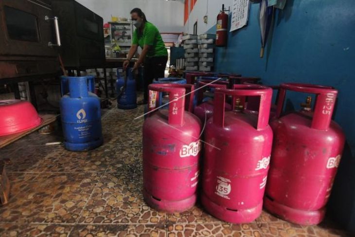 Kenaikan harga gas elpiji non subsidi