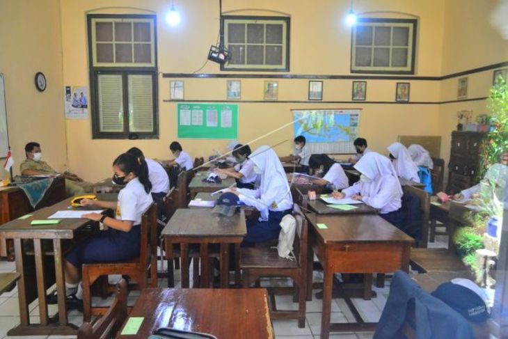 Ujian sekolah secara tatap muka