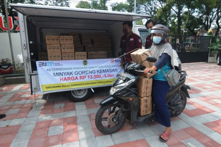 Minyak goreng murah untuk pelaku UKM