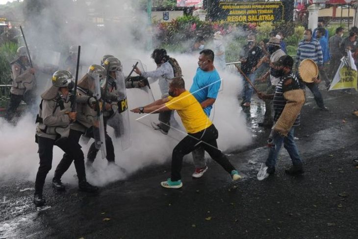 Simulasi pengamanan kota