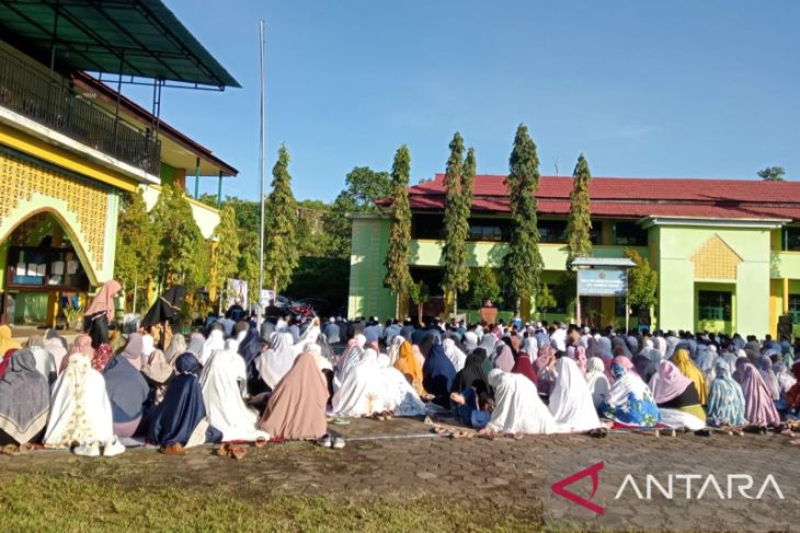 Kampus STIKIP Muhammadiyah Manokwari tempat shalat Idul Adha