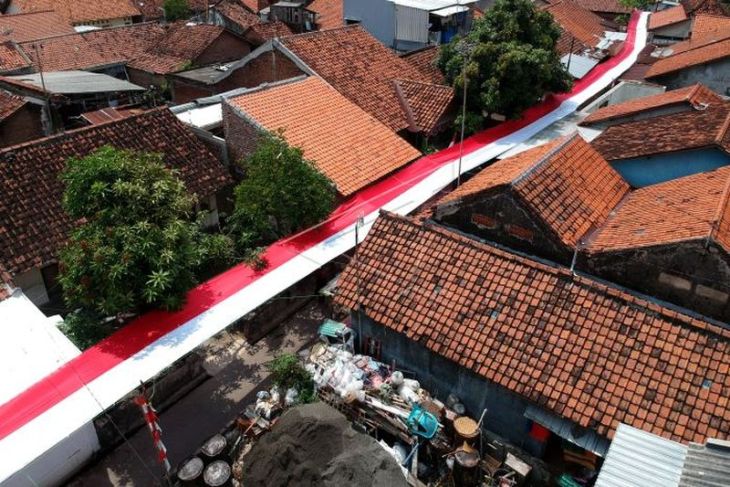 Bendera Merah Putih sepanjang 150 meter