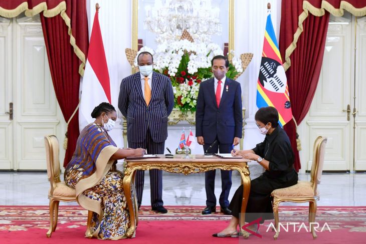 Presiden Jokowi dan Raja Mswati III saksikan MoU kerja sama ekonomi