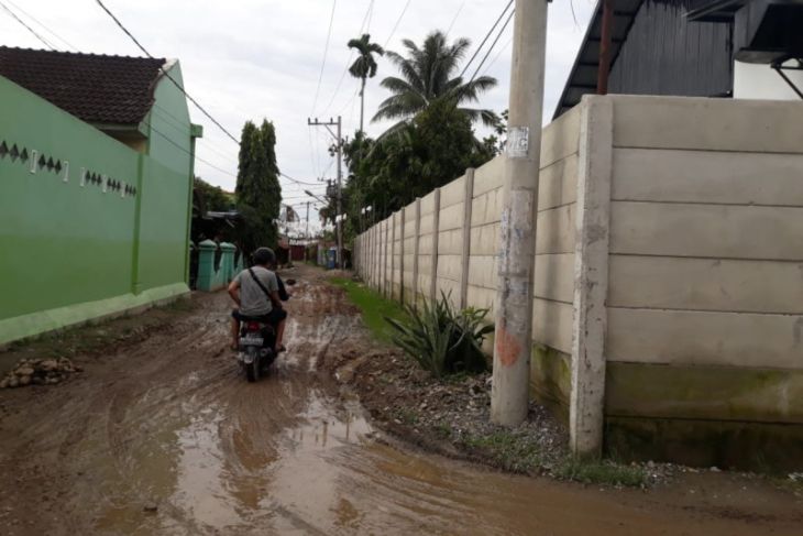 Legislator desak Satpol PP tindak bangunan bermasalah di Medan