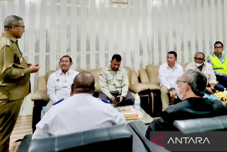 Rute penerbangan pekerja PSN Hulu Migas kembali melalui Bandara DEO Sorong