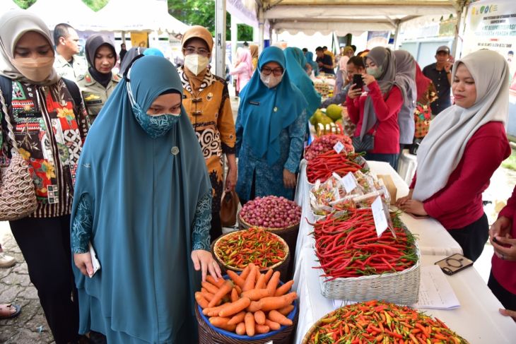 DKP Gelar Gerakan Pangan Murah Secara Serentak Di Enam Zona Sulsel ...