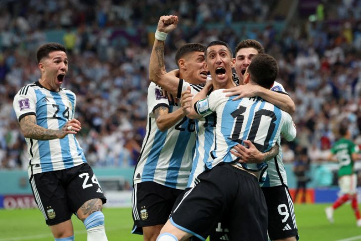 Argentina bungkam Meksiko 2-0, Messi kembali cetak gol