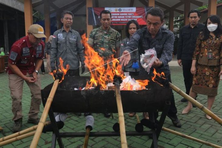 Pemusnahan barang bukti di Kejari Salatiga