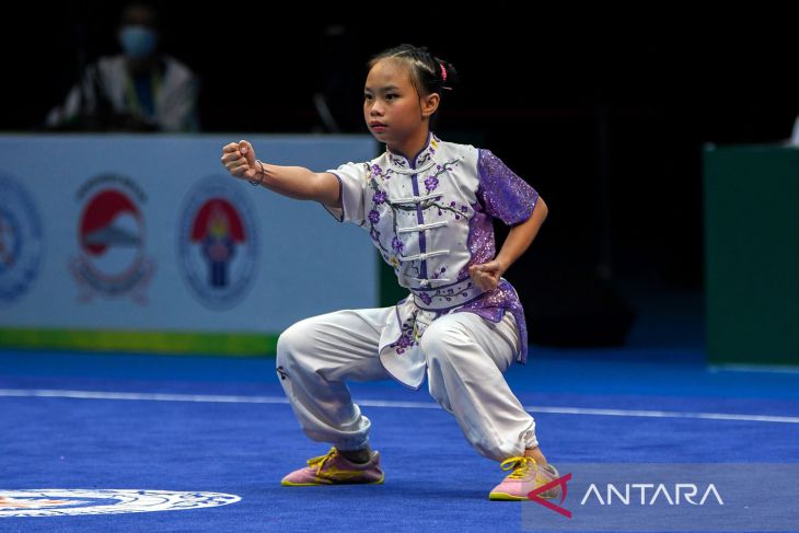 Atlet wushu Indonesia Anasera Zahraa raih emas nomor Taolu Changquan