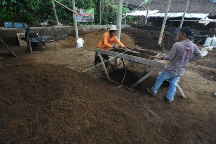 Produksi pupuk organik