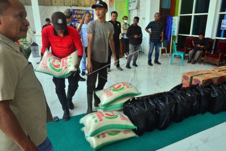 Bantuan untuk korban banjir di Kudus