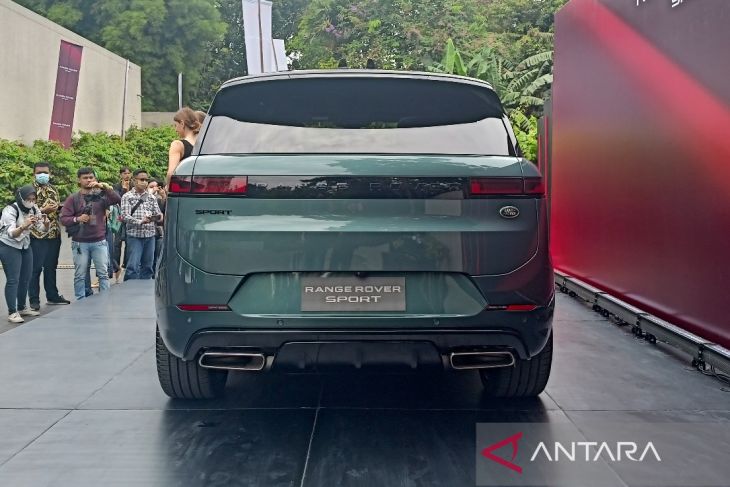 Range Rover Sport bermesin hybrid meluncur di Indonesia 1