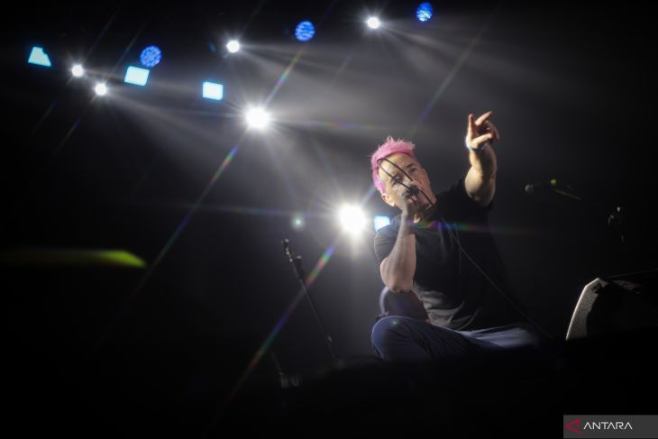 "Hoobastank" buat penonton histeris saat "Summer Hype Festival 2023 ...