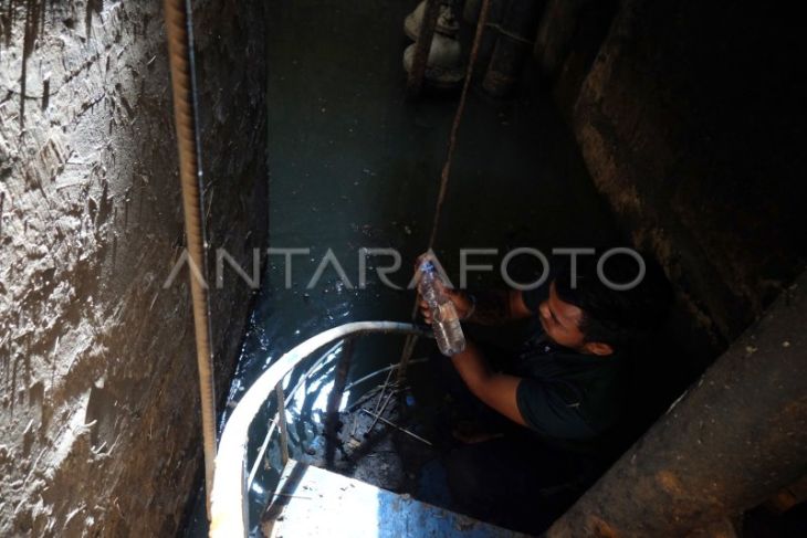 Sungai Bengawan Solo tercemar limbah