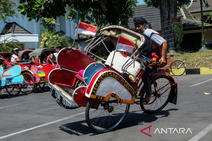 Becak untuk pariwisata di Solo