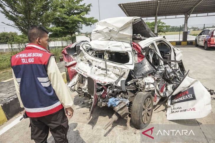 Tiga kru tvOne meninggal dunia dalam kecelakaan di Tol Pemalang