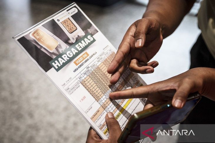 Emas Antam pada Senin turunRp23.000 ke angka Rp1,905 juta per gram