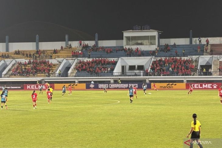 Timnas sepak bola putri Indonesia telan kekalahan 0-2 lawan Singapura