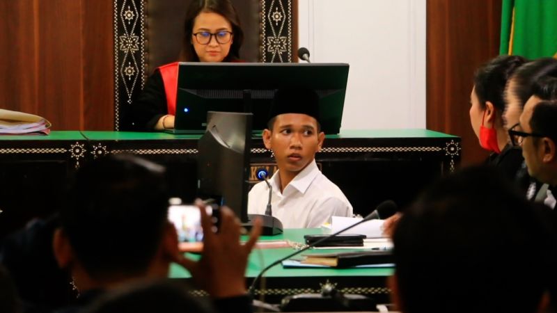 Tim Hotman Paris bela tersangka kasus kematian mahasiswi di NTB