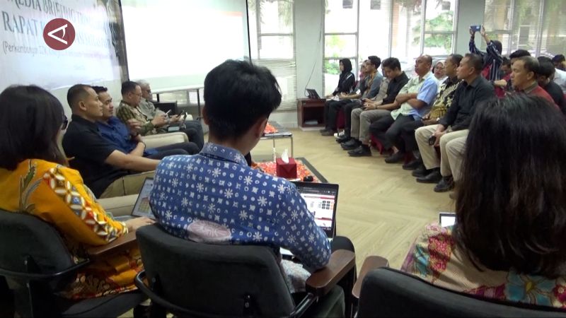 OJK Sultra buka posko aduan korban investasi ilegal AMG Pantheon