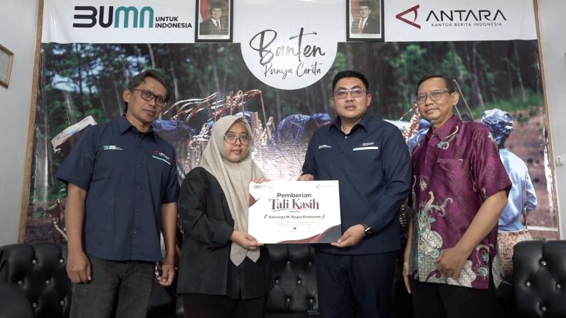 ANTARA resmikan Ruang Bagus Khoirunas di Biro Banten