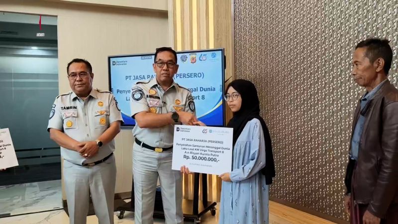 Jasa Raharja serahkan santunan dua ahli waris korban Virgo Transport 8