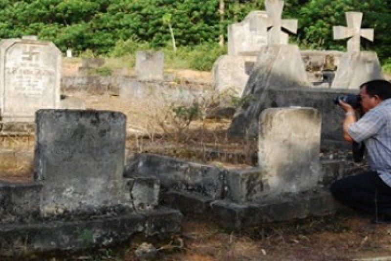 Makam Manusia Perahu