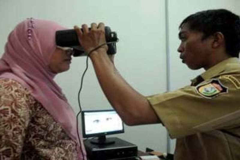Penjabat Gubernur Sulsel instruksikan akselerasi perekaman e-ktp