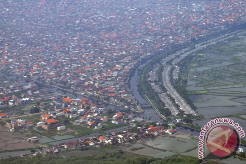 Kawasan kumuh di Surabaya tinggal 43 hektare