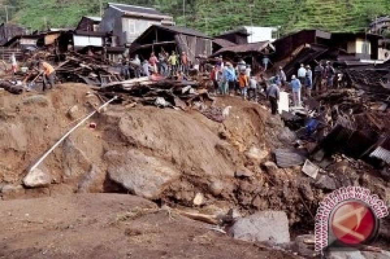 Empat Tewas Saat Longsor Di Ambon