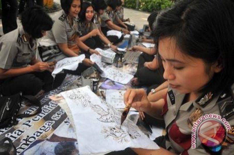Batik Sebagai "Trend" Global