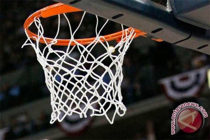 Hangtuah libas Pacific 76-43