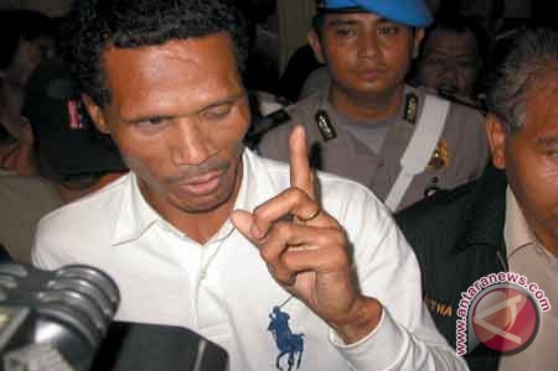 Polisi serahkan Hercules dan kelompoknya ke Kejari
