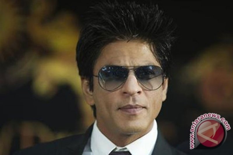 Kelelahan Syuting Dan Promosi Film, Shah Rukh Khan Sakit